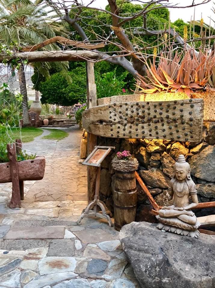 Patio FB 3