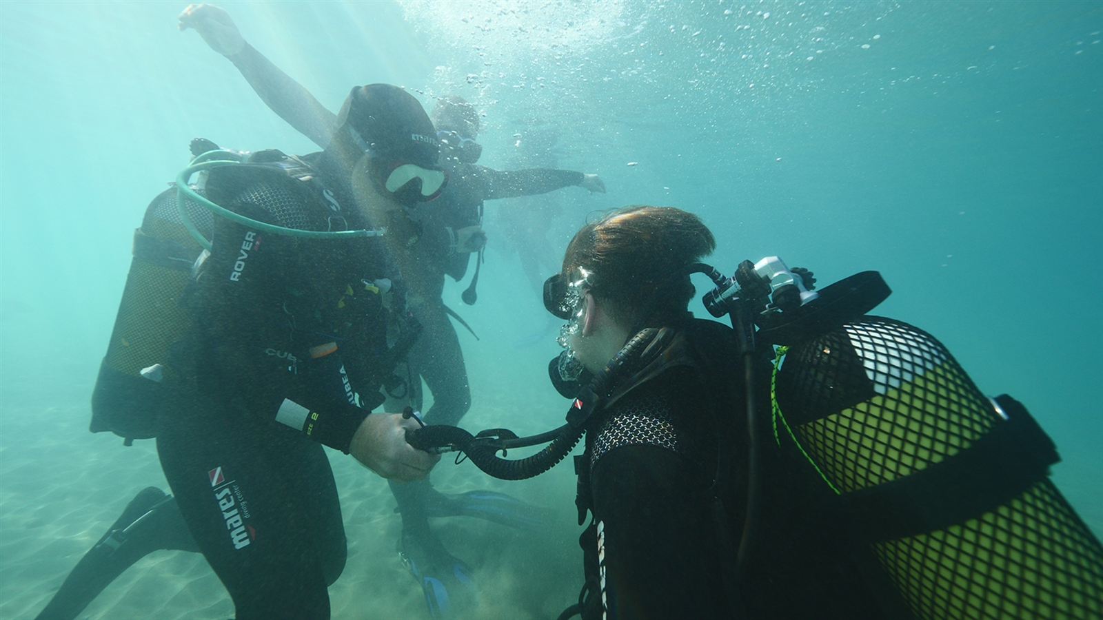 Diving 11