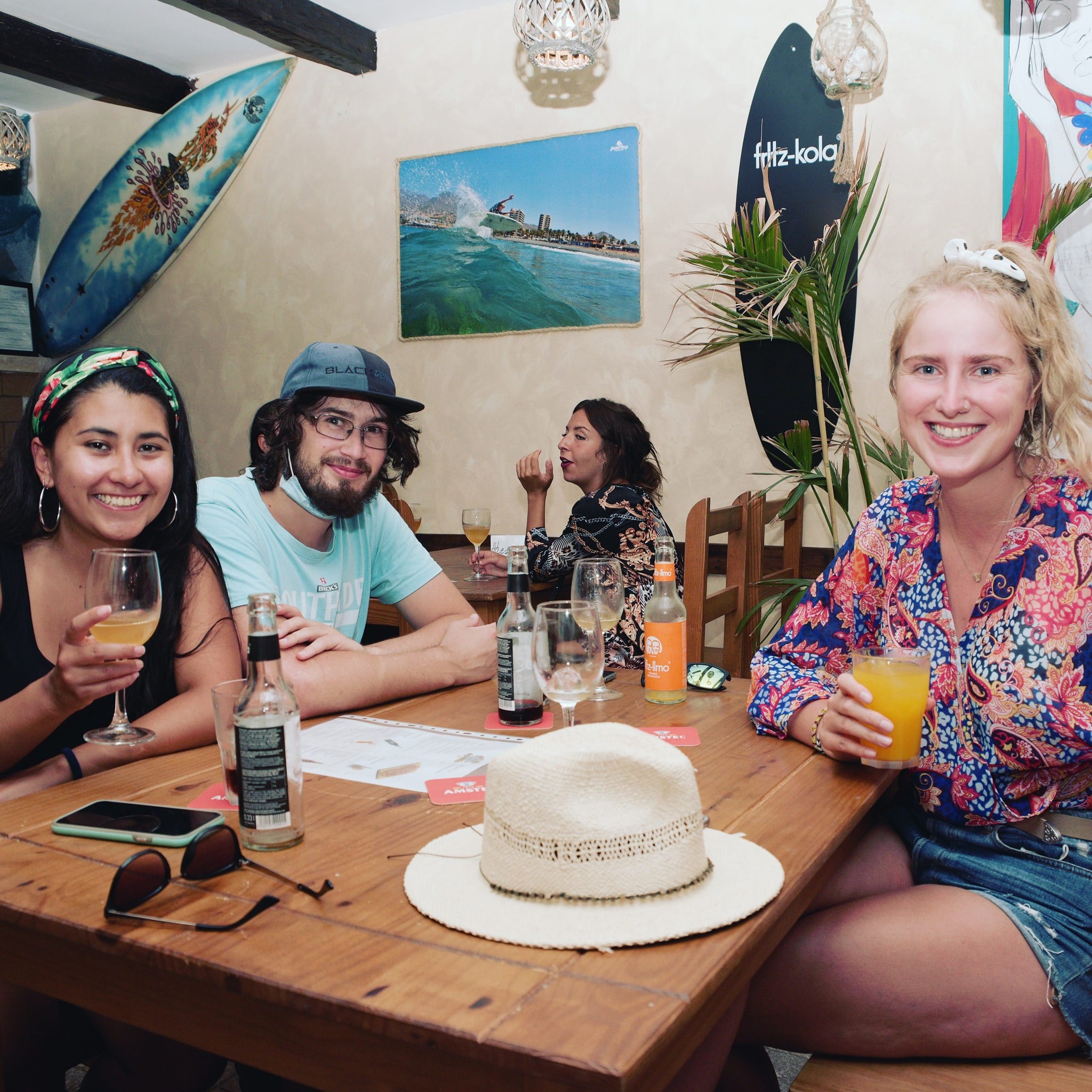 Surf Bar 2